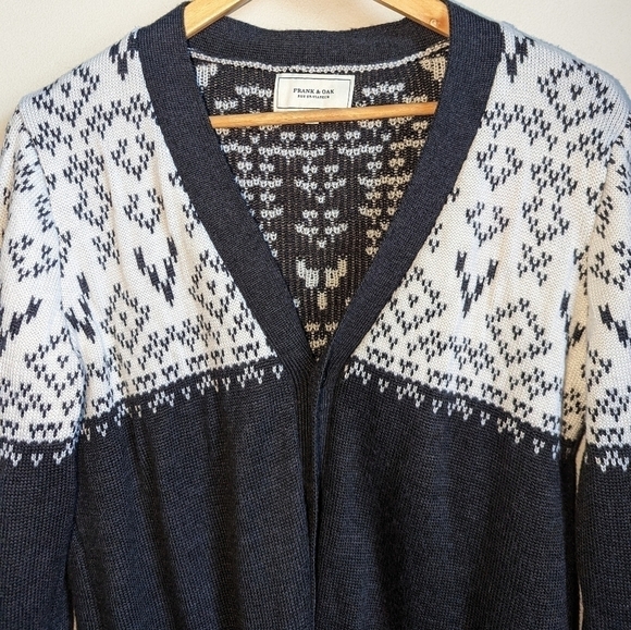 FRANK & OAK Grey & Cream Fair Isles Wool Chunky Knit Cardigan Size Medium - Picture 3 of 12